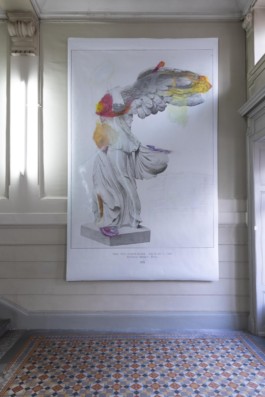 Nike von Samothrake, exhibition view, Auflage ......../5000, 2019, Kunsthaus Langenthal 